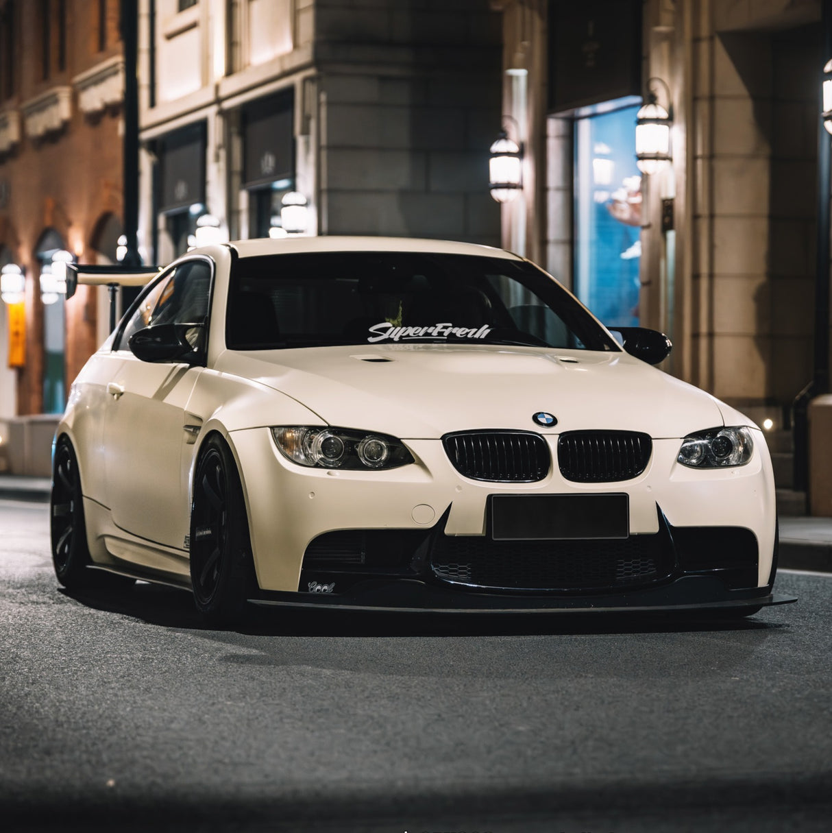 アーモンドホワイト Almond White (CPX303) グロス カラー PPF|カー ペイント プロテクション フィルム