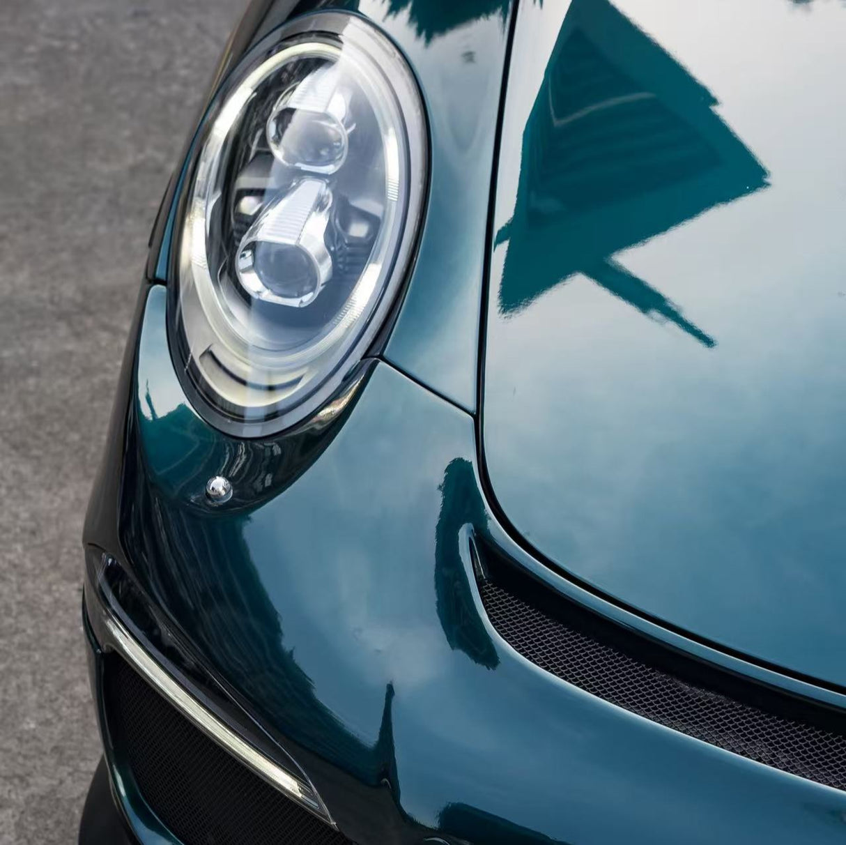 レーシンググリーン Racing Green (CPX413)  メタリック カラー PPF｜グリッター効果 カー ペイント プロテクション フィルム