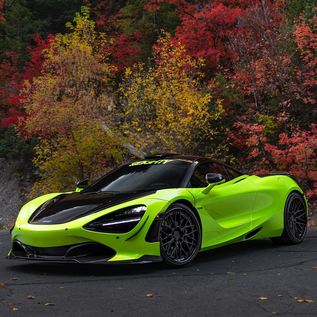 TeckWrap アシッドライム Acid Lime (RB07-HD) グロスメタリック